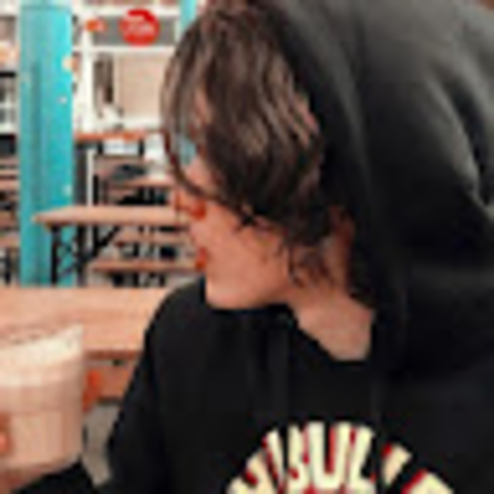 Meet your Posher, Candy